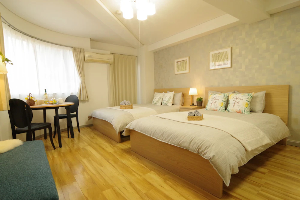Dotonbori Higashi Art Hotel