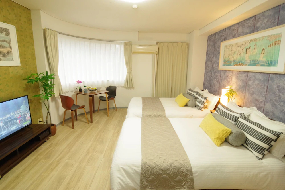 Dotonbori Higashi Art Hotel