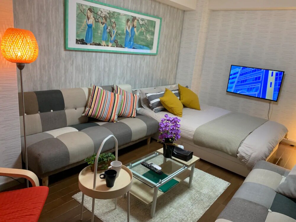 Dotonbori Higashi Art Hotel