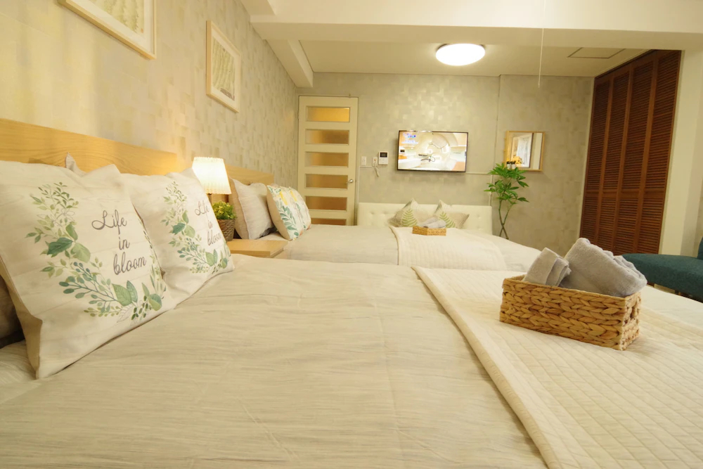 Dotonbori Higashi Art Hotel