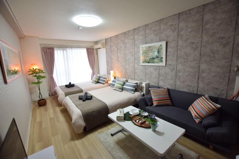 Dotonbori Higashi Art Hotel