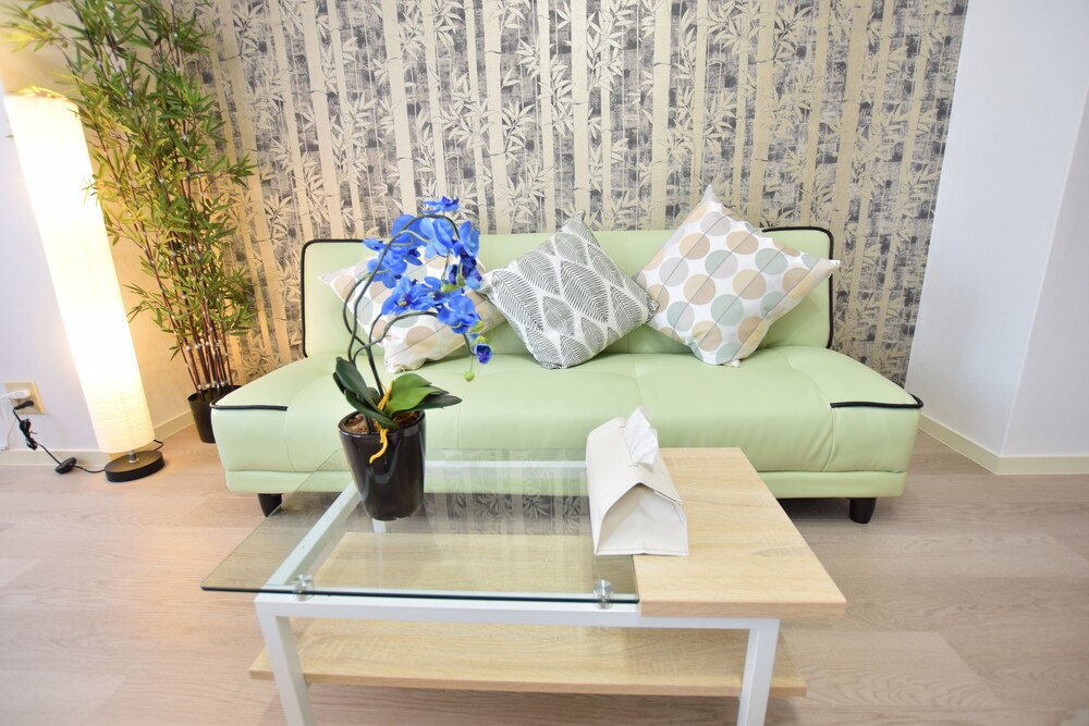 Dotonbori Higashi Art Hotel