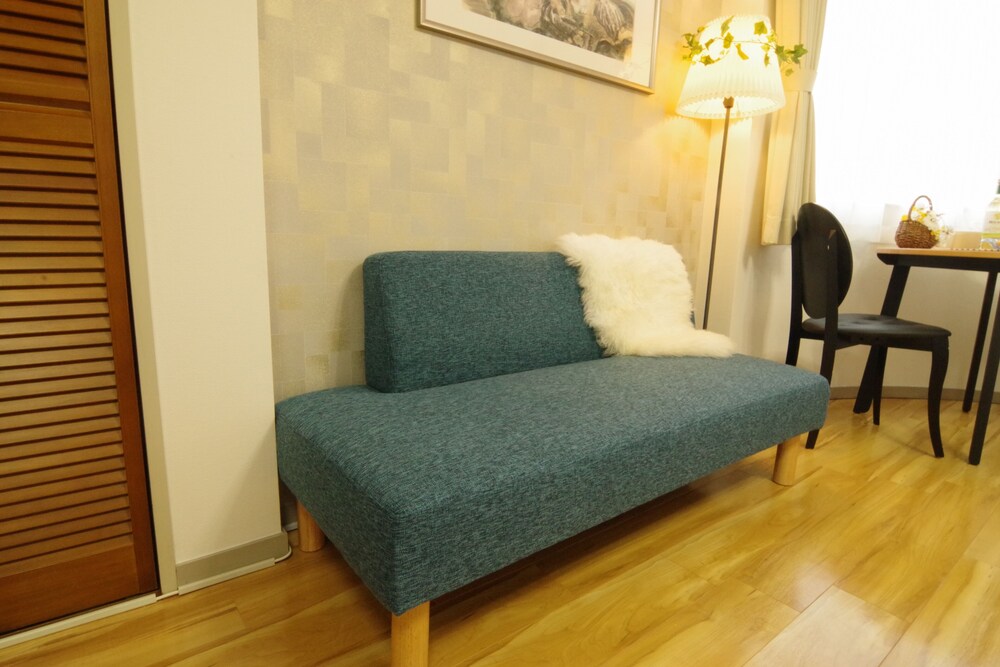Dotonbori Higashi Art Hotel