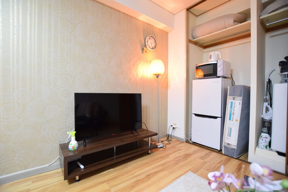 Dotonbori Higashi Art Hotel