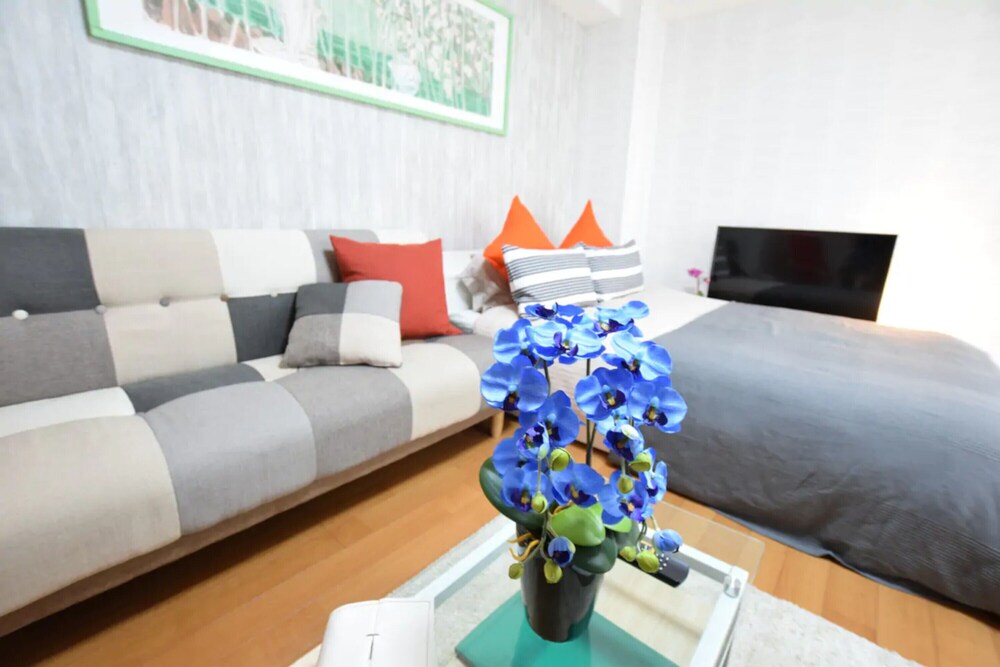 Dotonbori Higashi Art Hotel