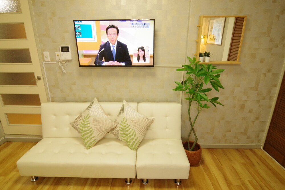Dotonbori Higashi Art Hotel