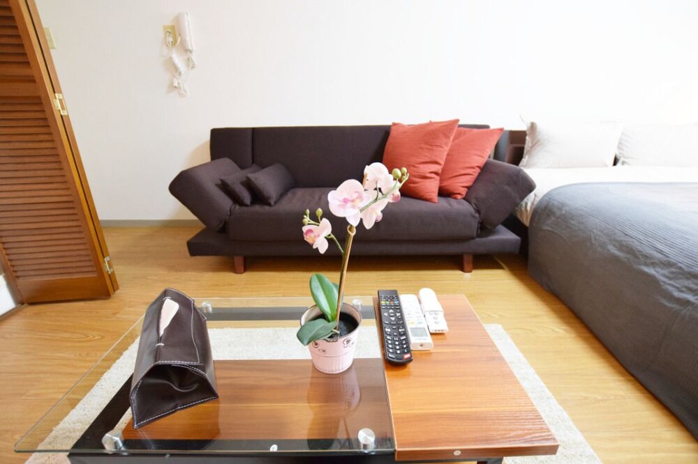 Dotonbori Higashi Art Hotel