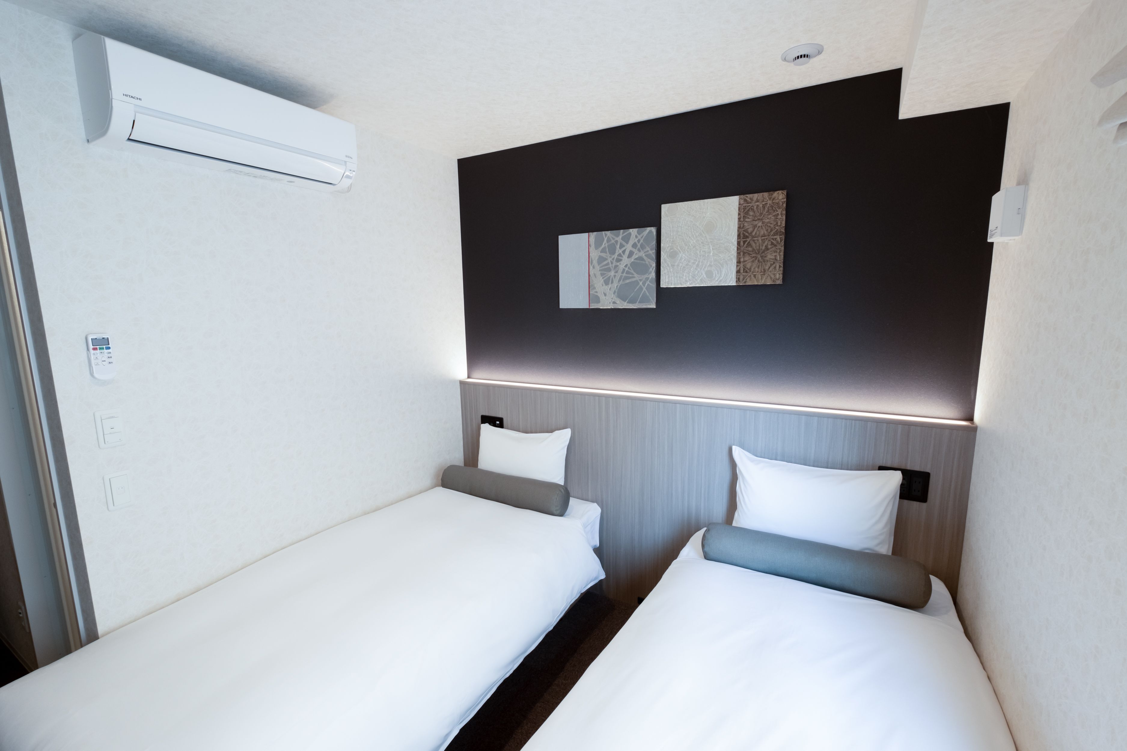 Doutonbori Crystal Hotel IV