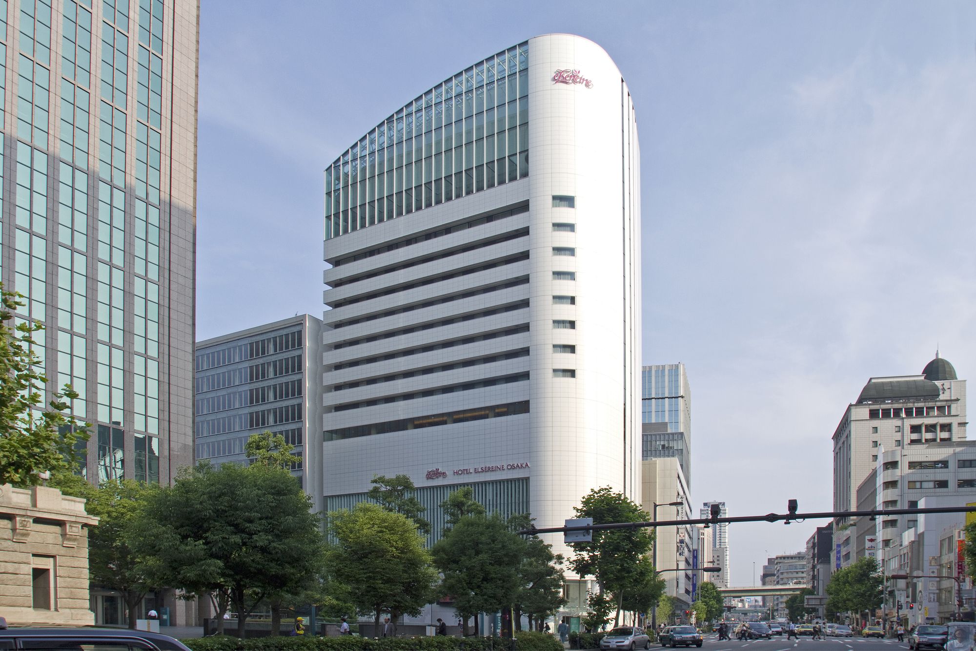 Elsereine Osaka