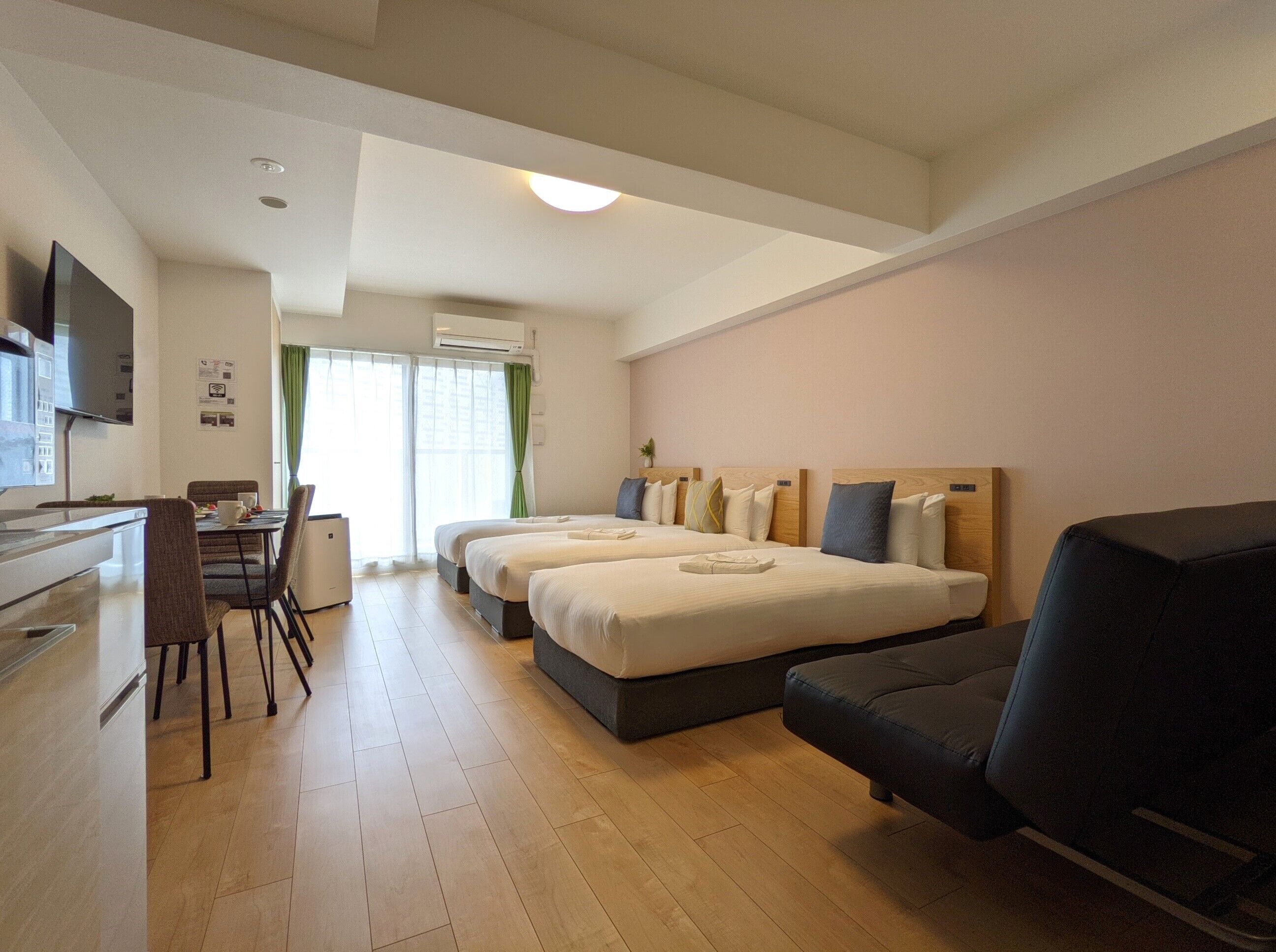 Eslead Hotel Namba South 1