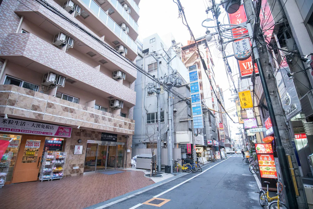 EXE Higashi Shinsaibashi