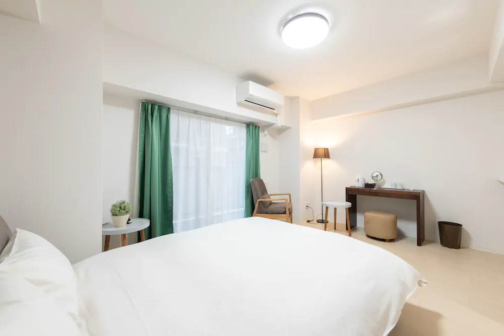Floral Happy Stay House