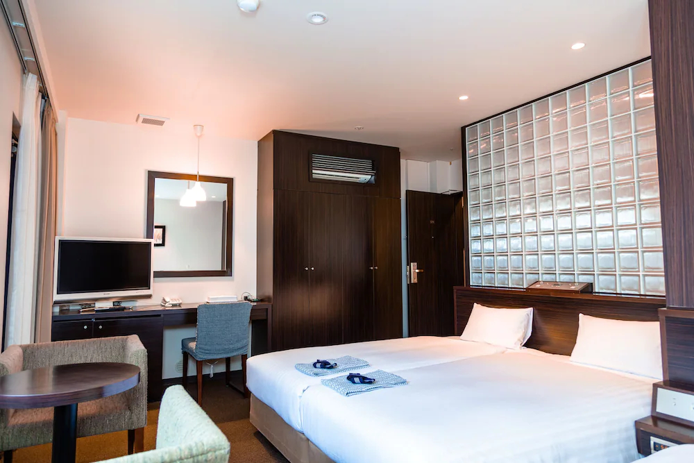 Floral Hotel Nihonbashi Osaka