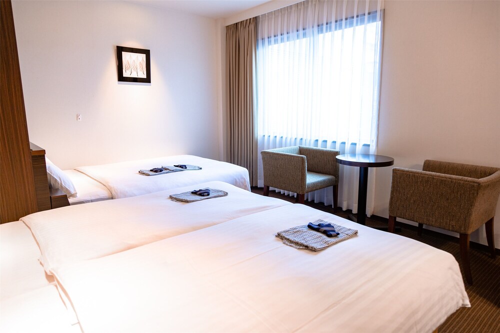 Floral Hotel Nihonbashi Osaka