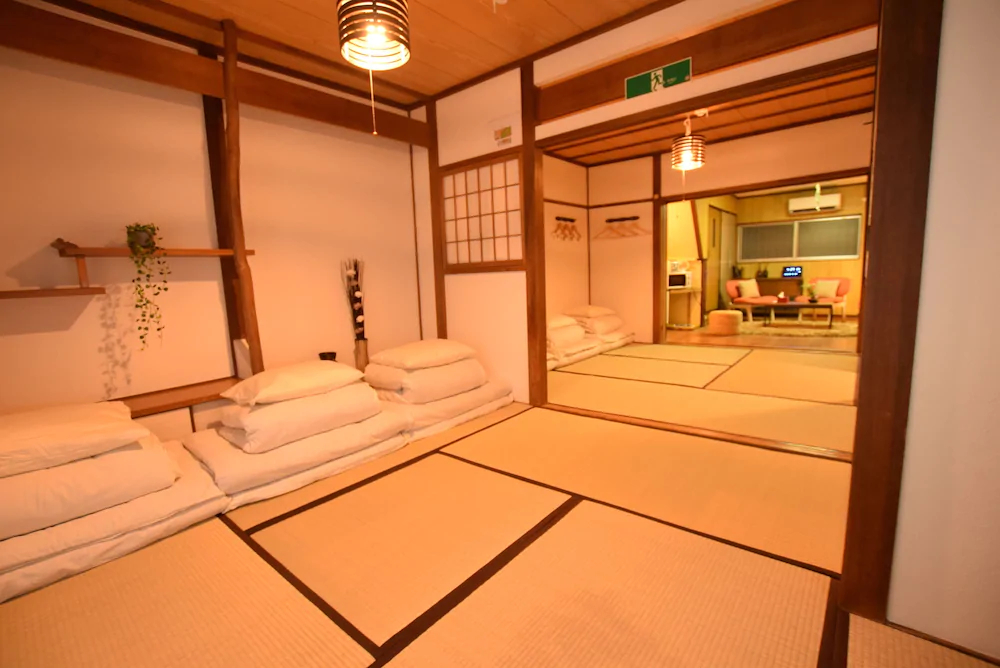 Goraku House Osaka