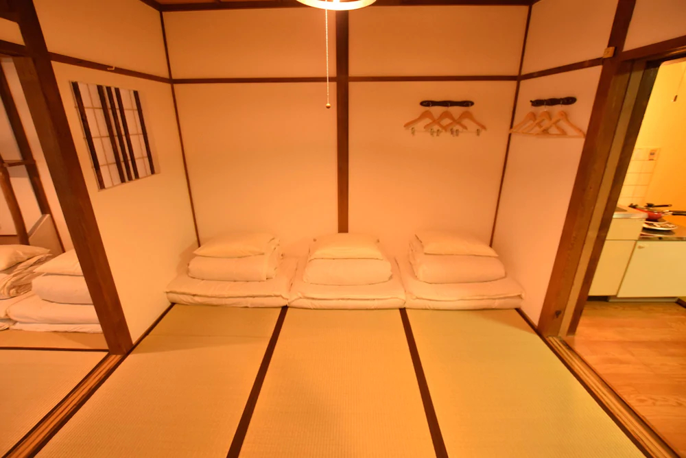 Goraku House Osaka
