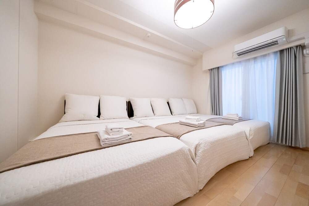 Apartment Hotel 11 Shinsaibashi
