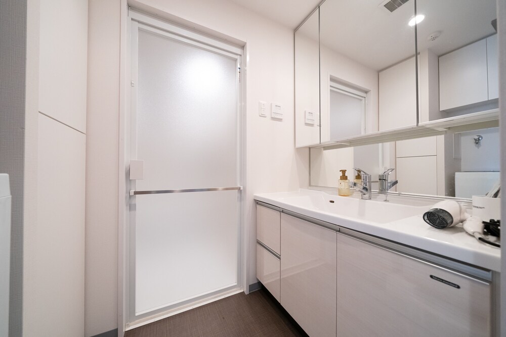Apartment Hotel 11 Shinsaibashi