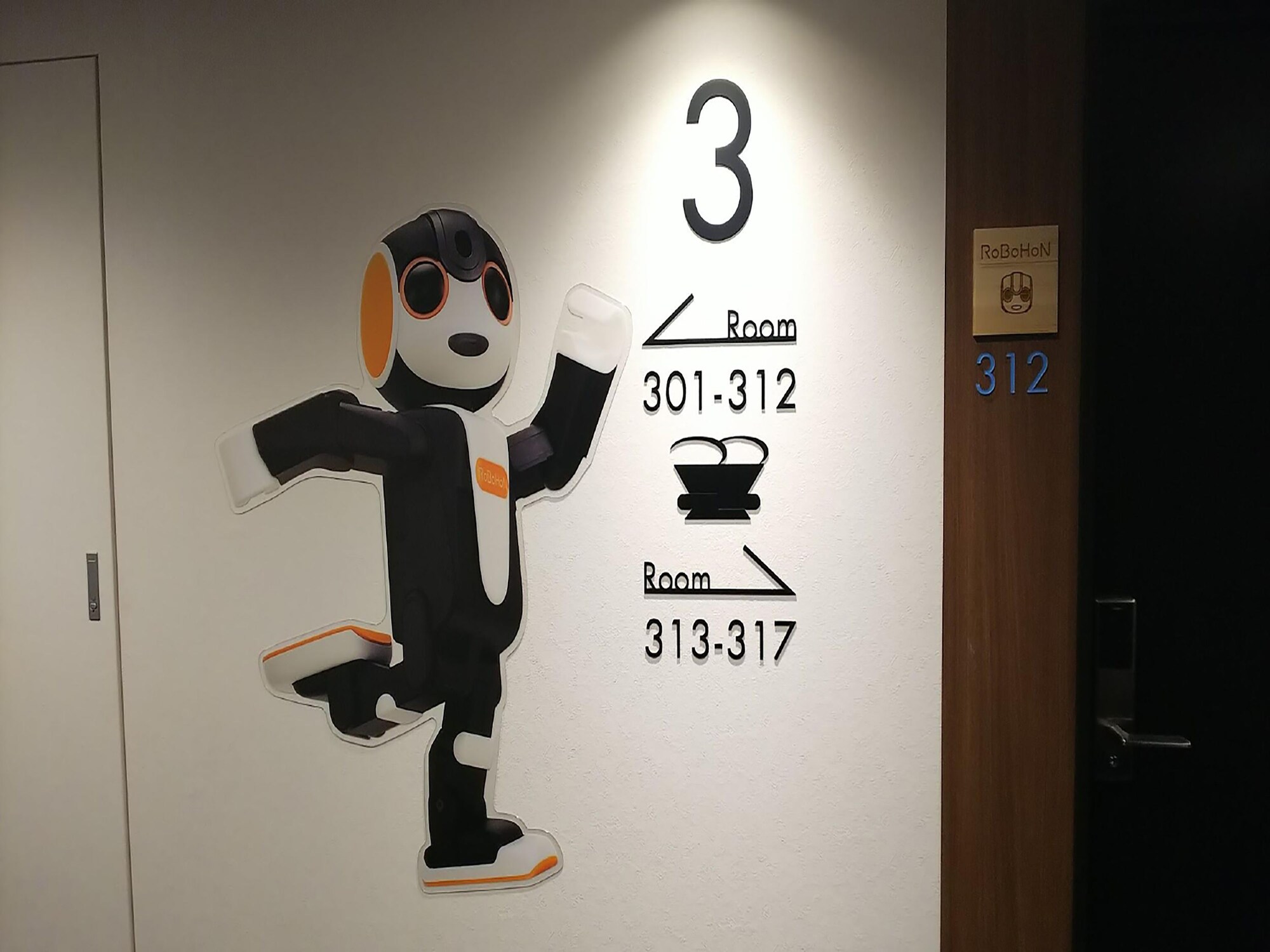 Henn Na Hotel Osaka Namba