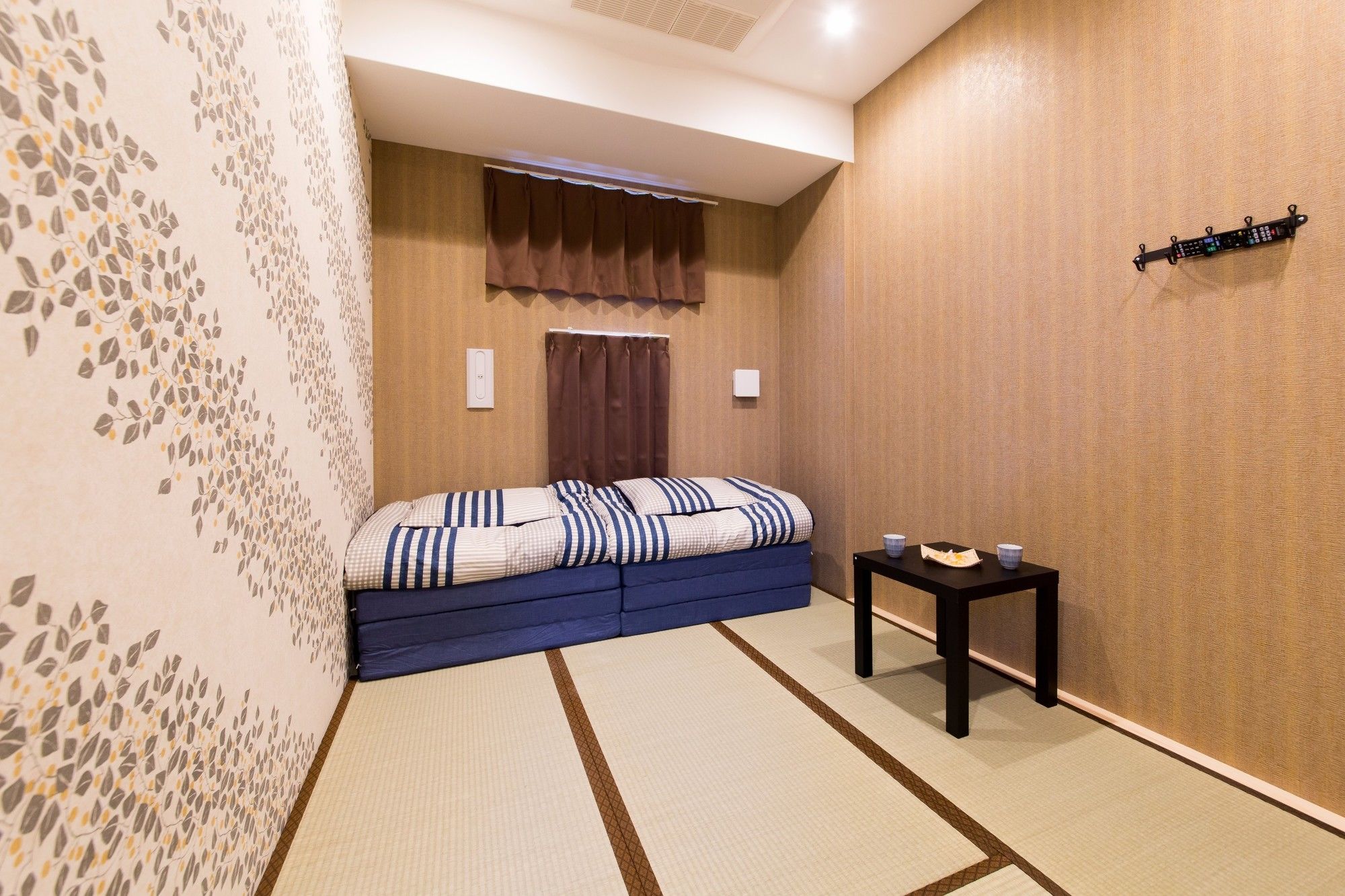 Hostel Hangout Namba Nipponbashi