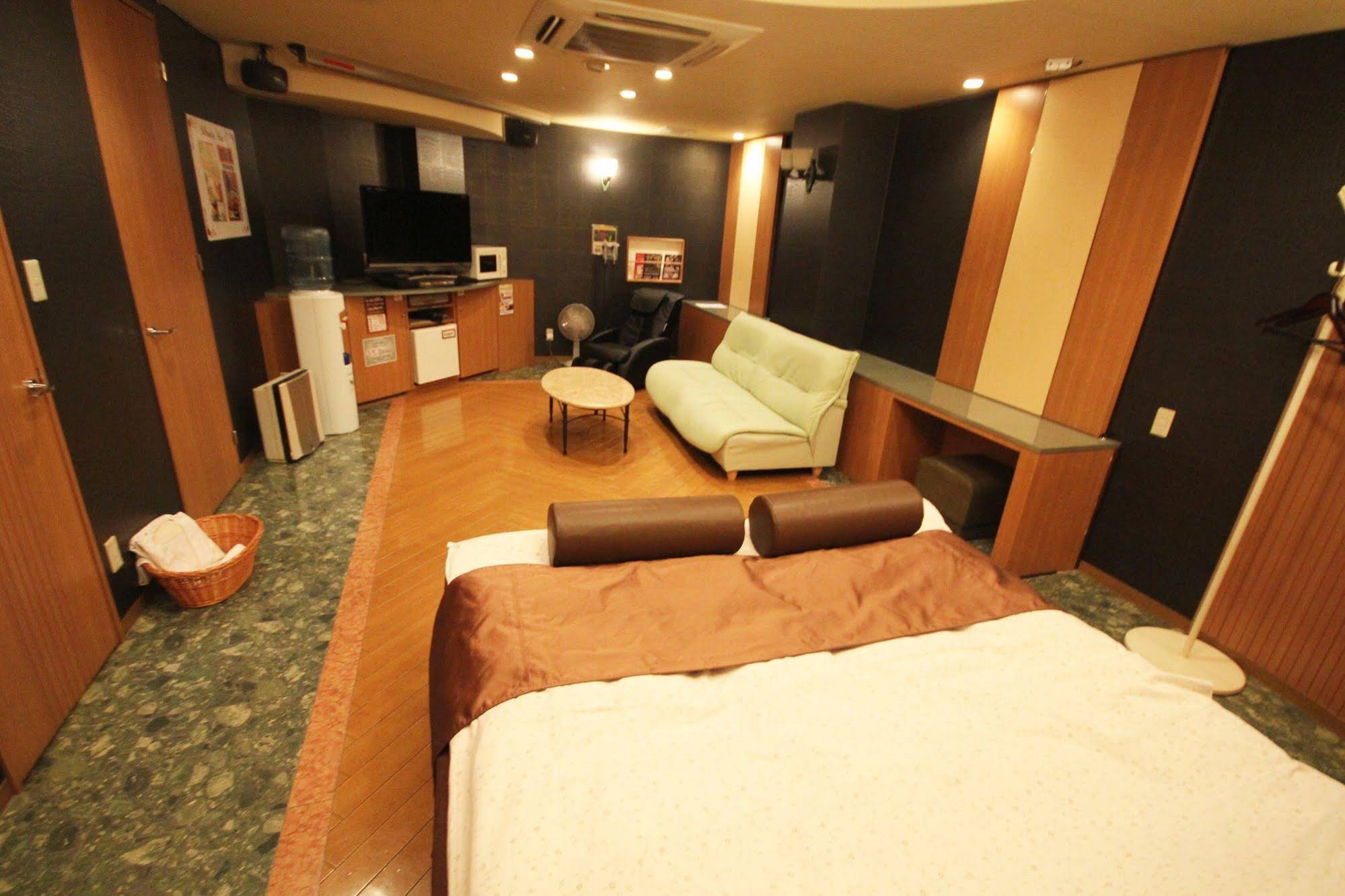 HOTEL an - Adult Only