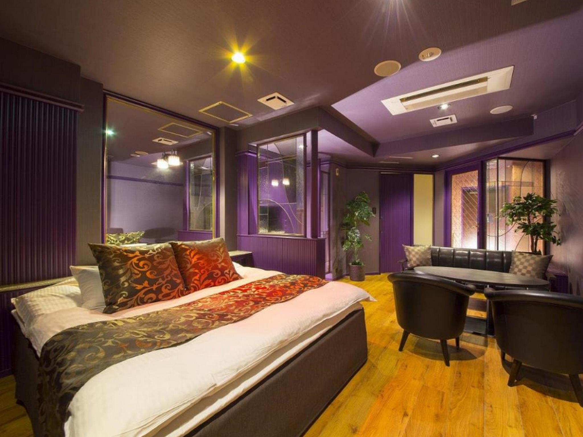 Hotel Beni West