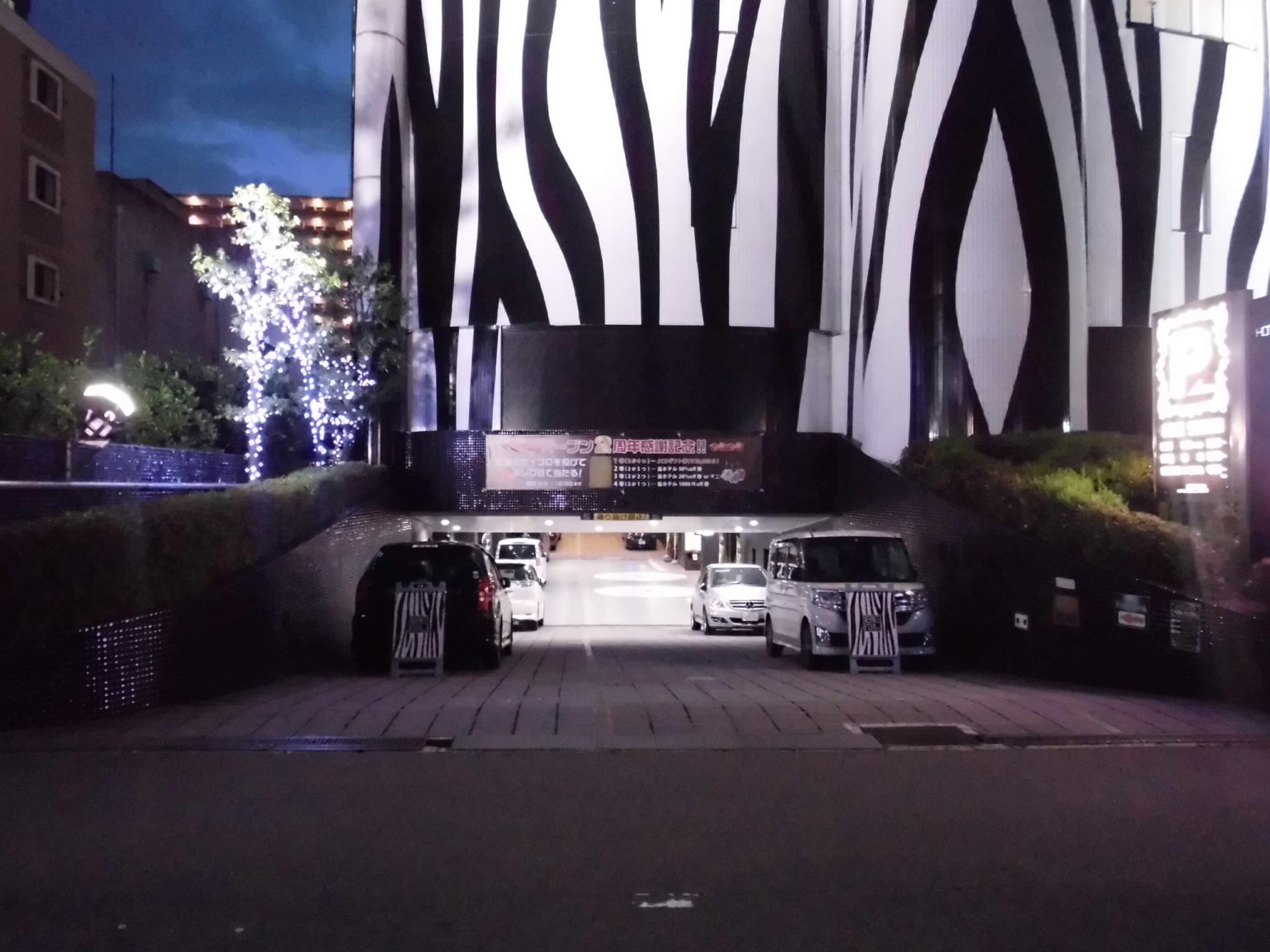 Hotel Beni West