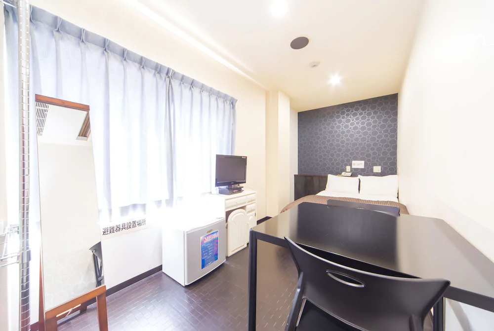 Hotel Blue