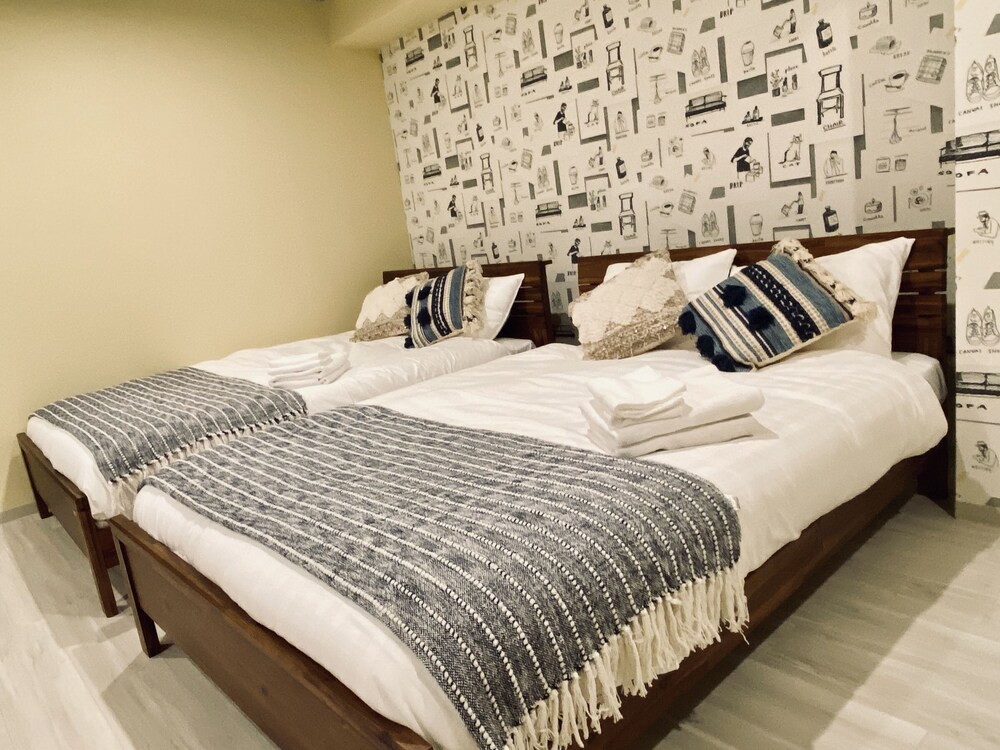 Hotel ffosaka.com