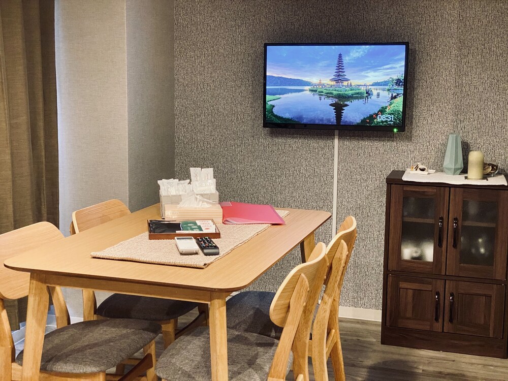 Hotel ffosaka.com