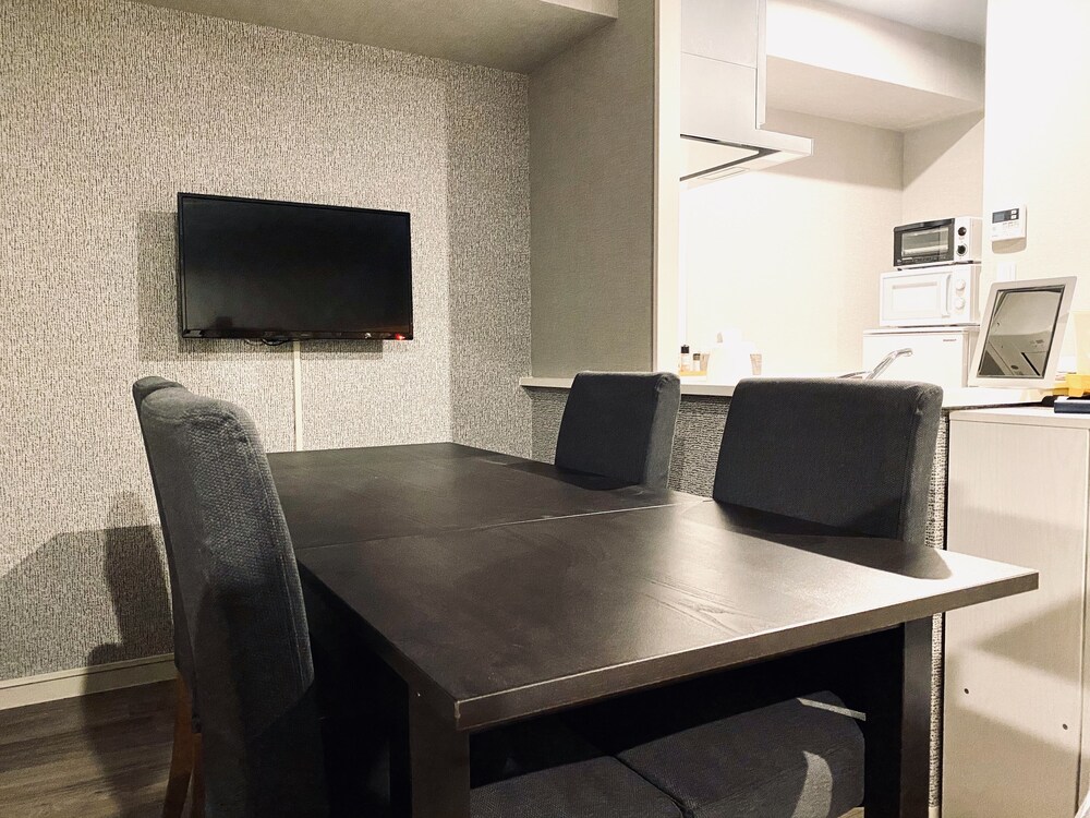 Hotel ffosaka.com