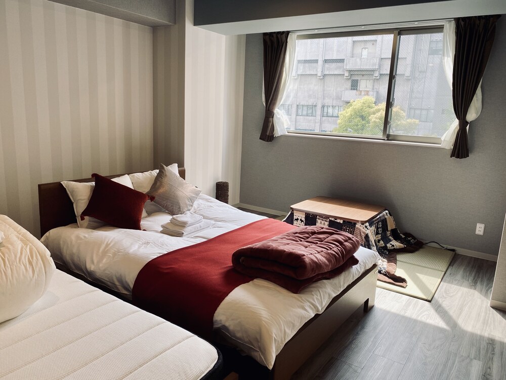 Hotel ffosaka.com