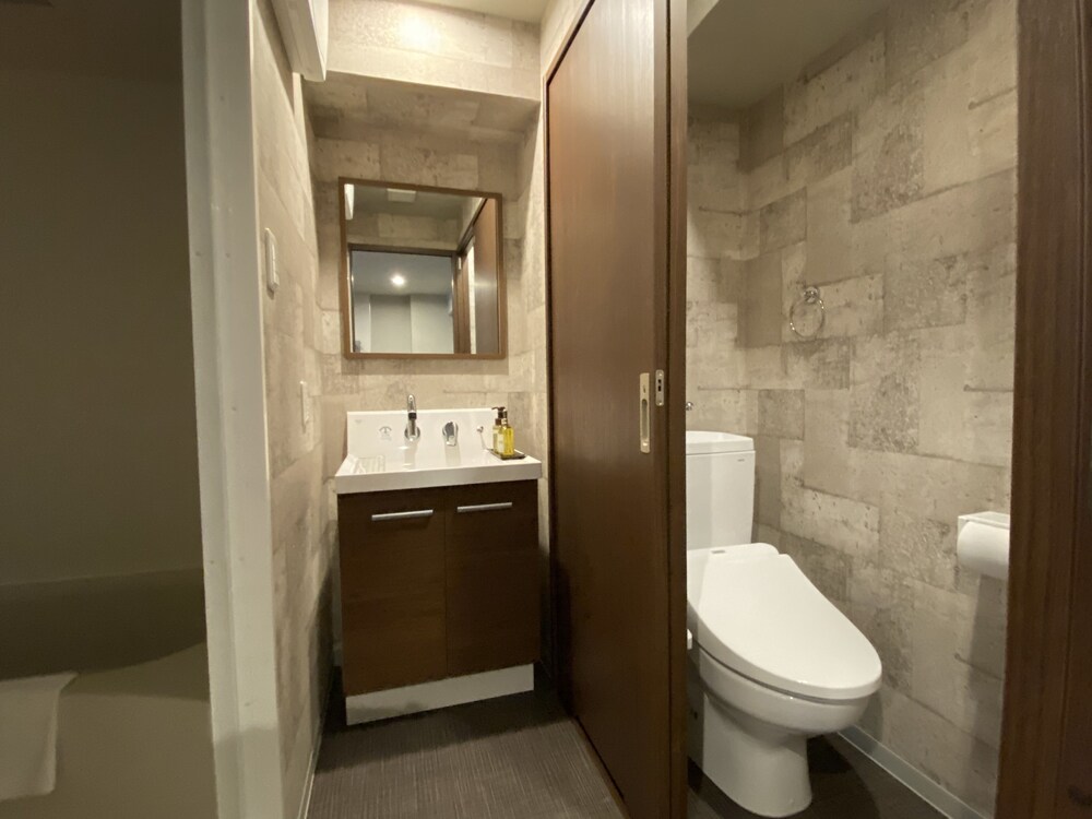 Hotel ffosaka.com