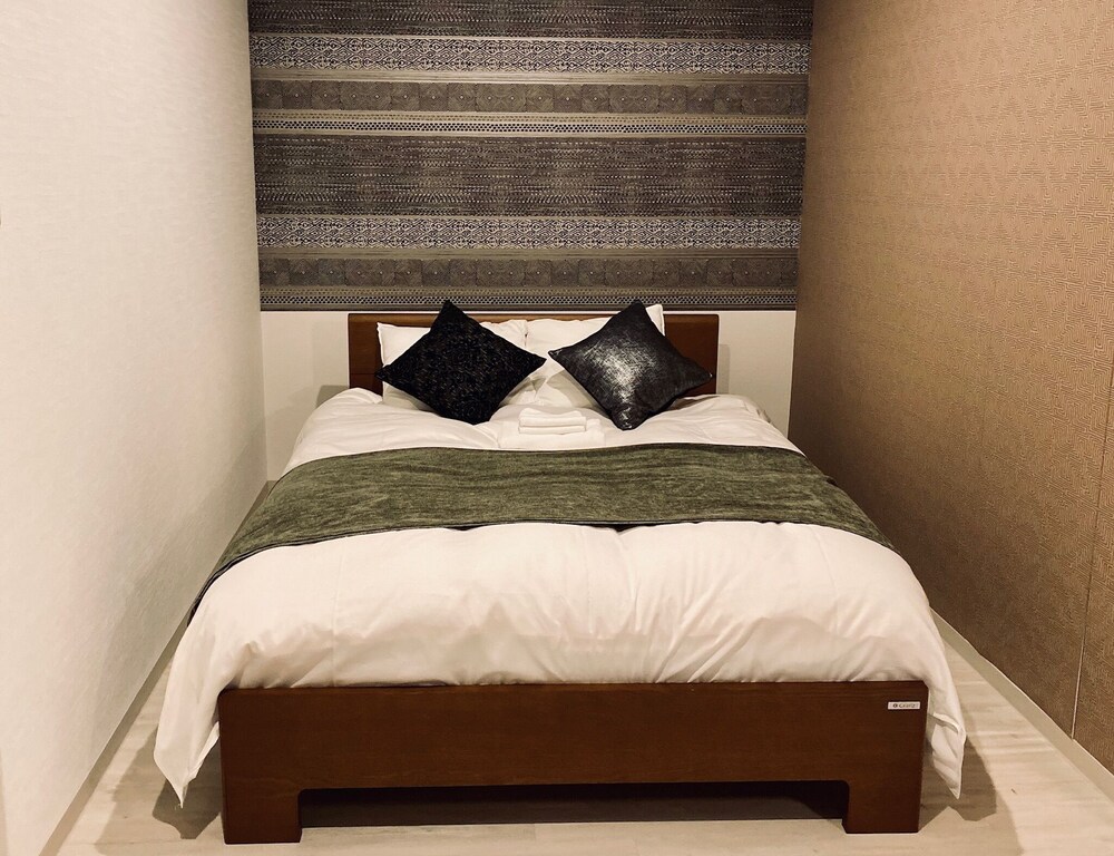 Hotel ffosaka.com