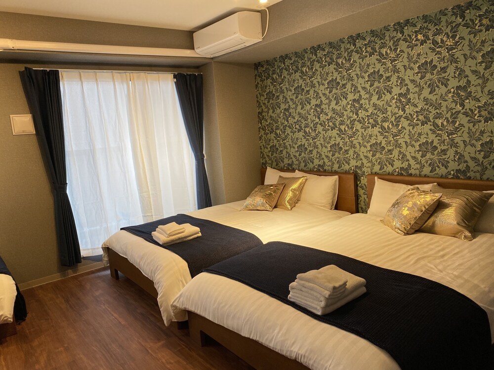 Hotel ffosaka.com