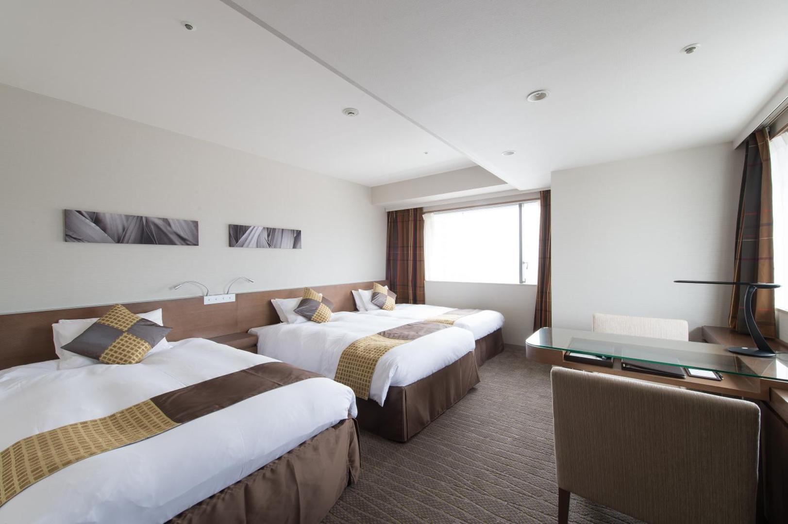 Hotel Keihan Kyobashi Grande
