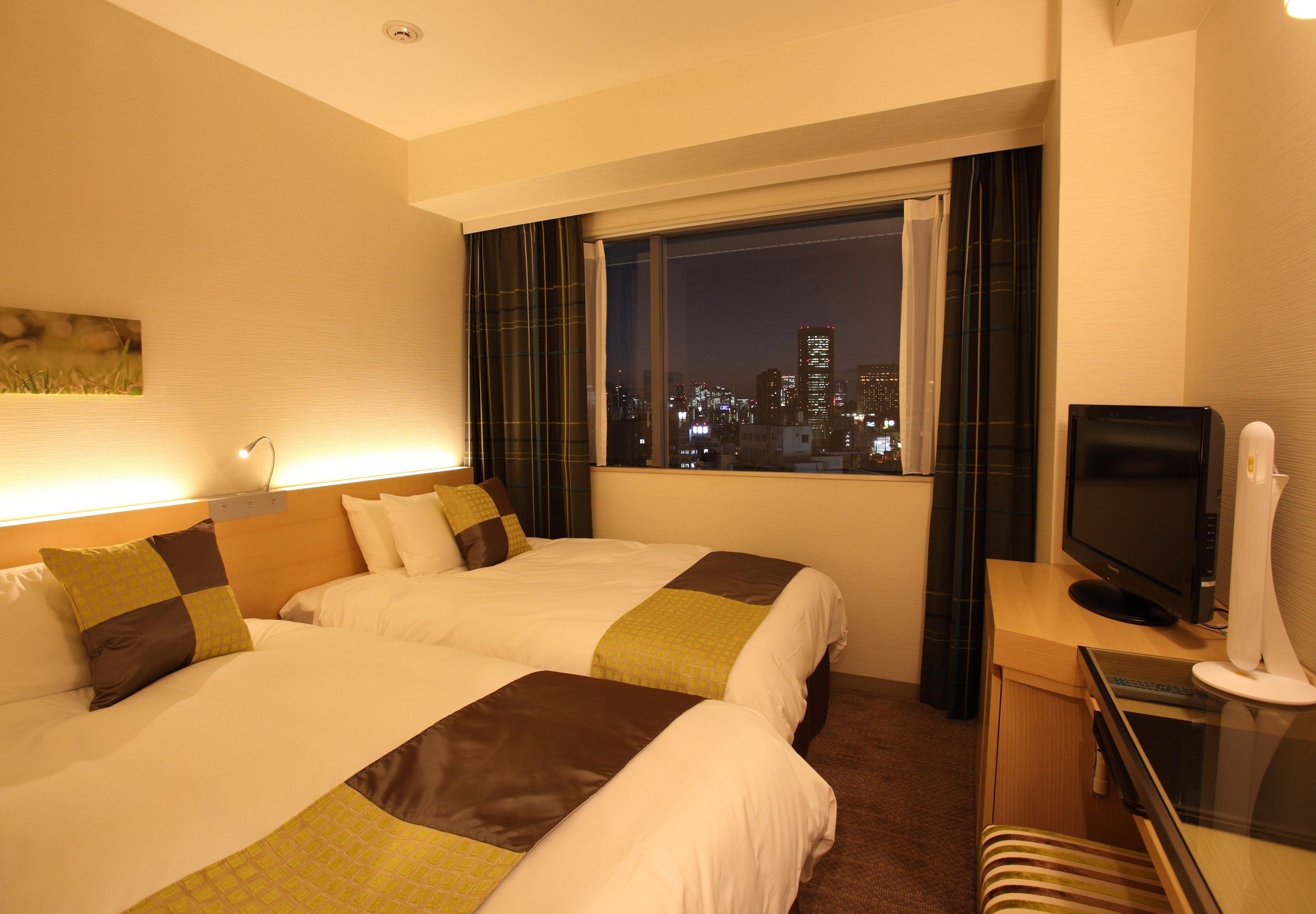 Hotel Keihan Kyobashi Grande