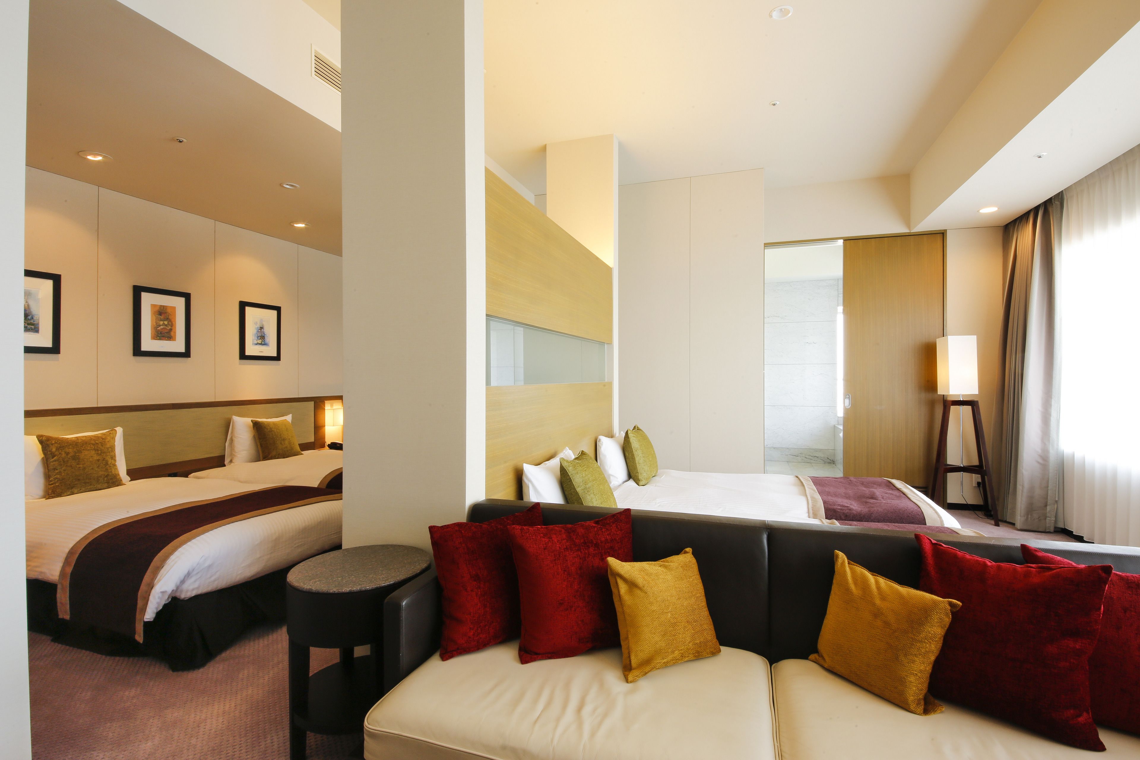 Hotel Keihan Universal Tower