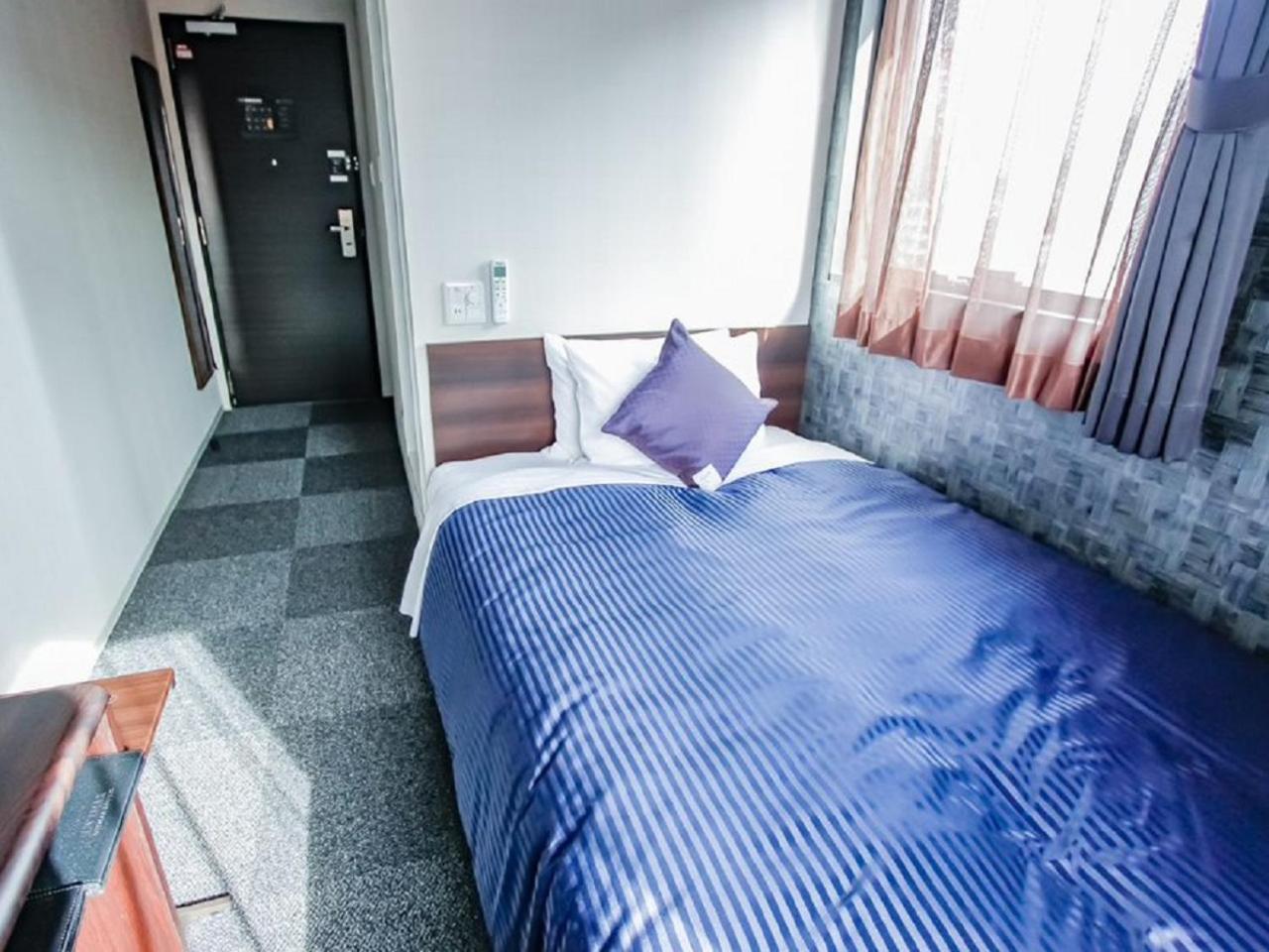 Hotel Livemax Osaka Yodoyabashi