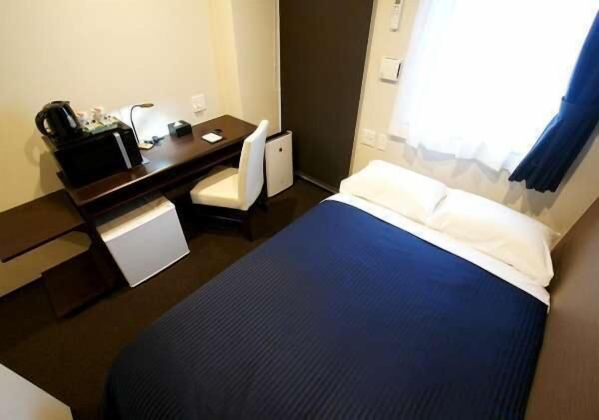 Hotel LiVEMAX Umeda Douyama