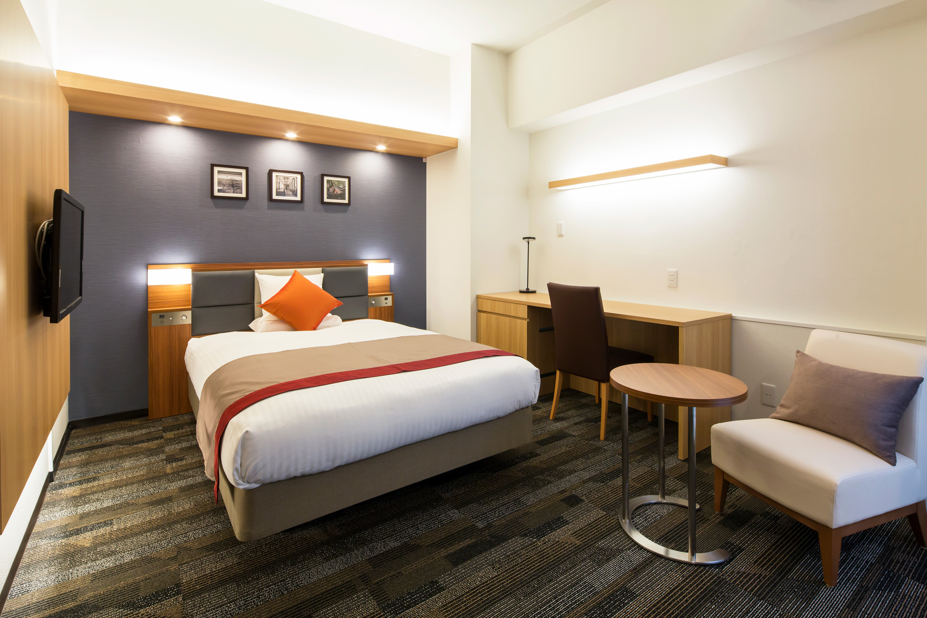 Floral Hotel East Shinsaibashi