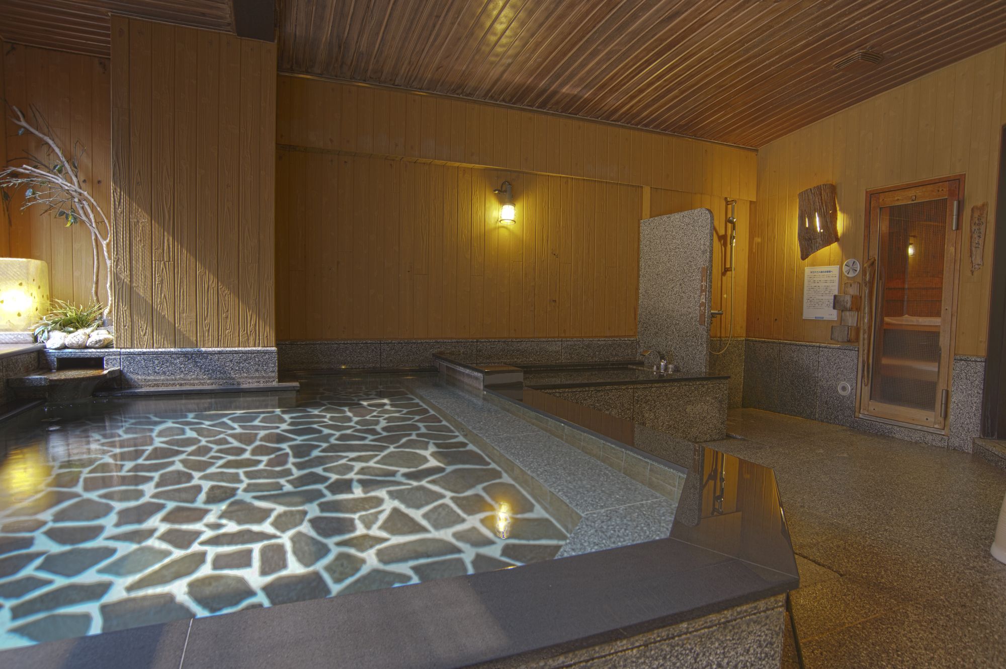 Hotel Relief Namba Daikokucho