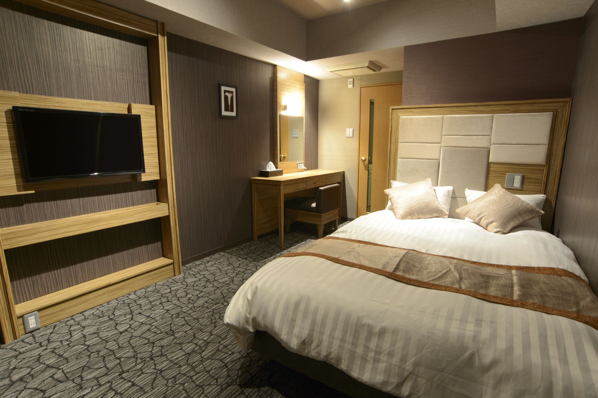 Hotel Relief Namba Daikokucho