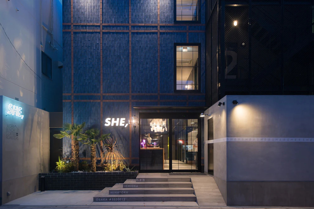 Hotel She