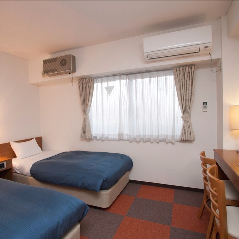 Hotel Stage