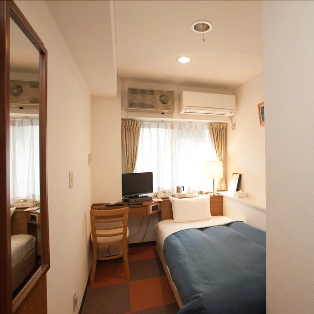 Hotel Stage