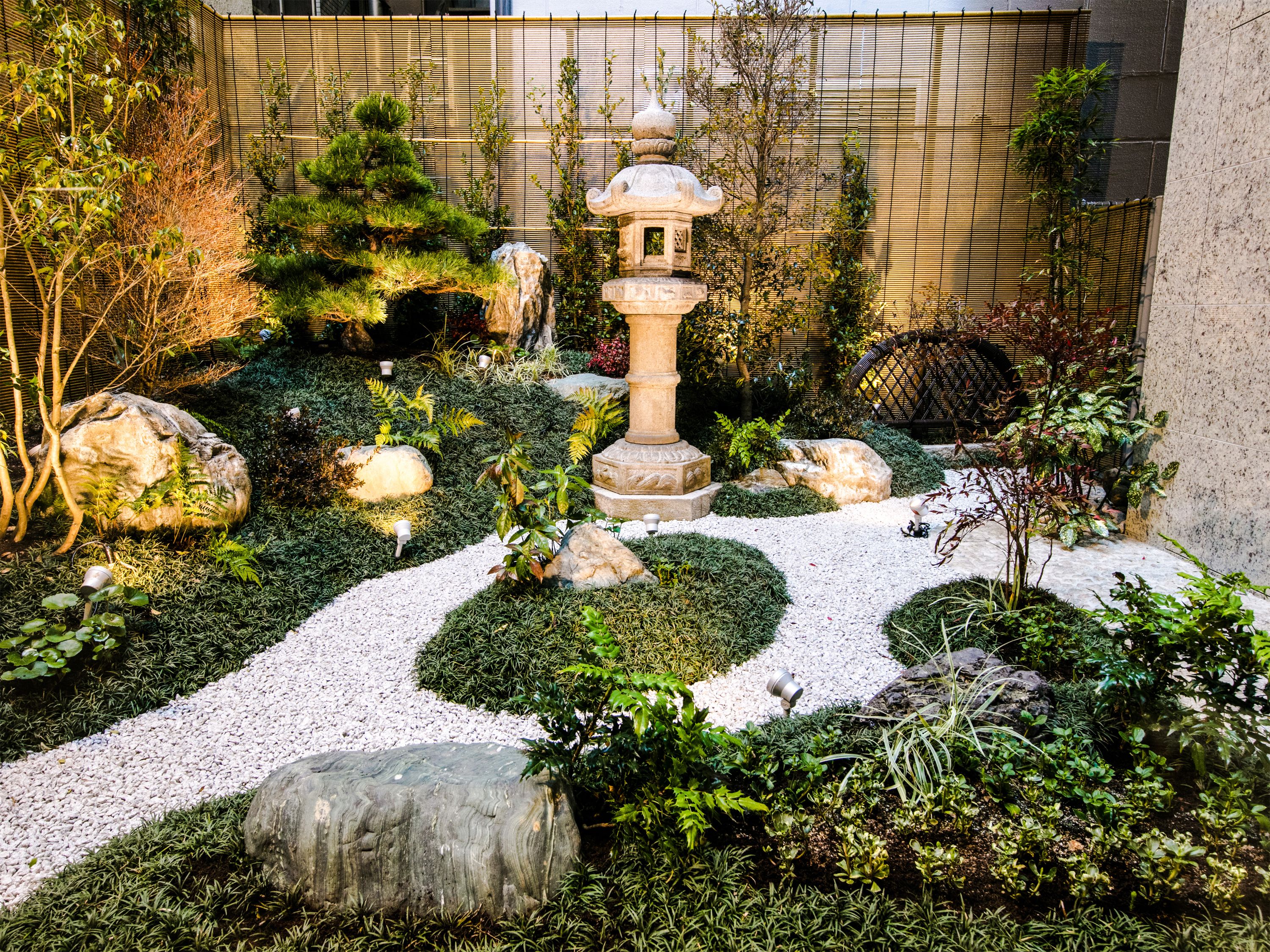 Four Points Flex by Sheraton Osaka Umeda