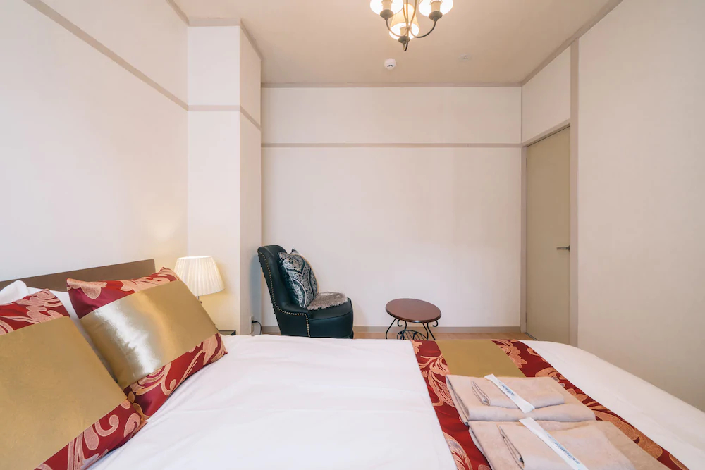 Ikidane House Osaka Shimanouch