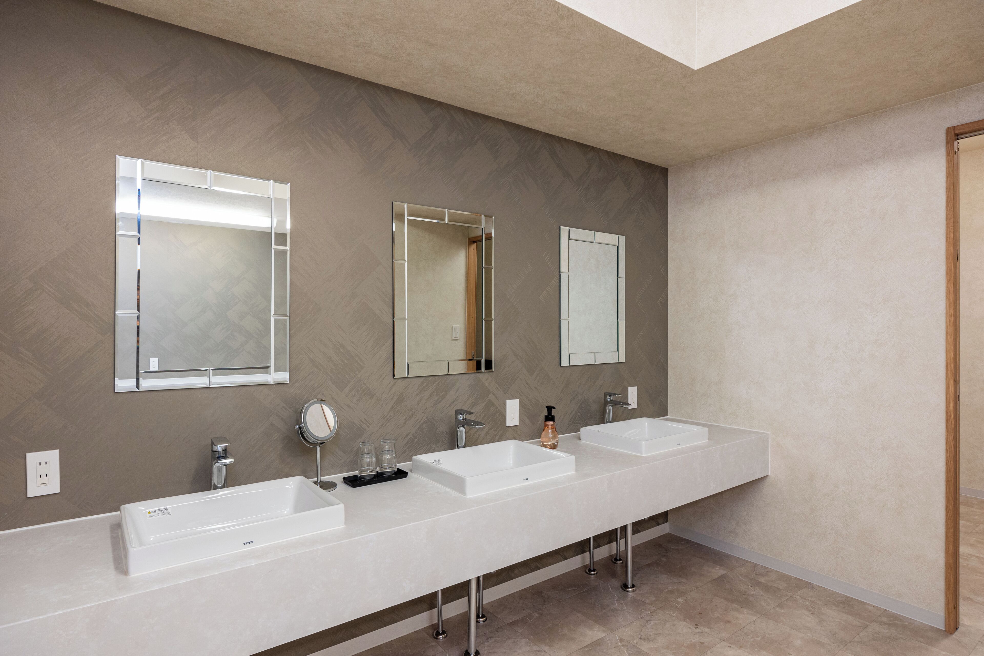 Japavista Xenith Premium