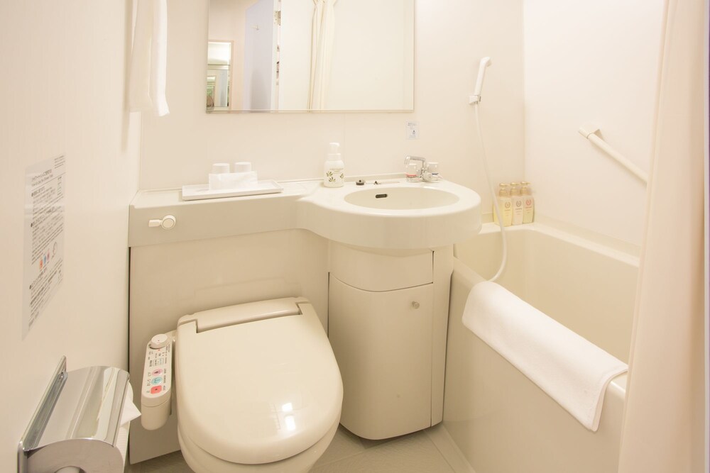 Kuretake Inn Osaka Sakaisuji Hommachi